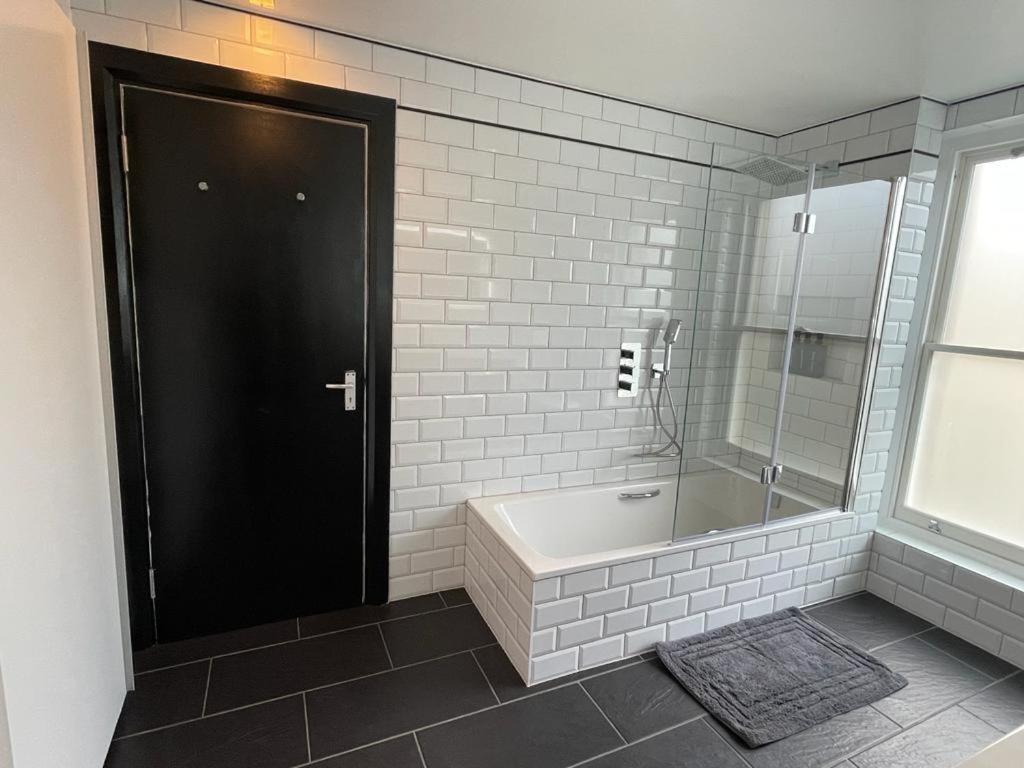 Luxury Apartment In Belsize Park Londres Exterior foto